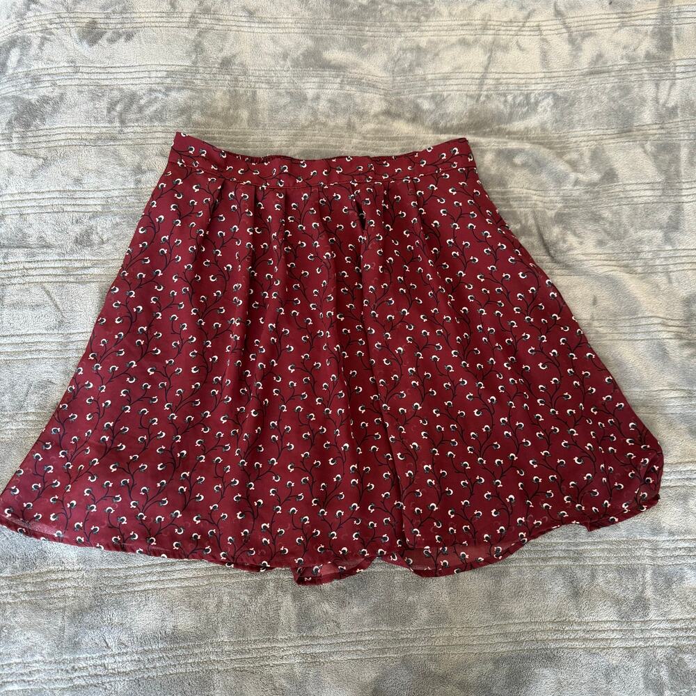 Old Navy Maroon Red Floral Chiffon High Rise Mini Skater Skirt Lined Women’s XS